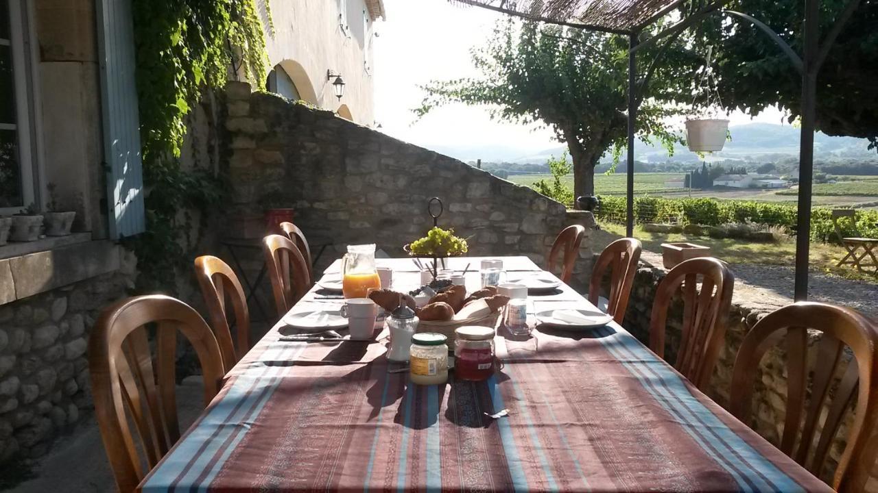 Ferme De Palumiane - Chambres Climatisees Visan Kültér fotó
