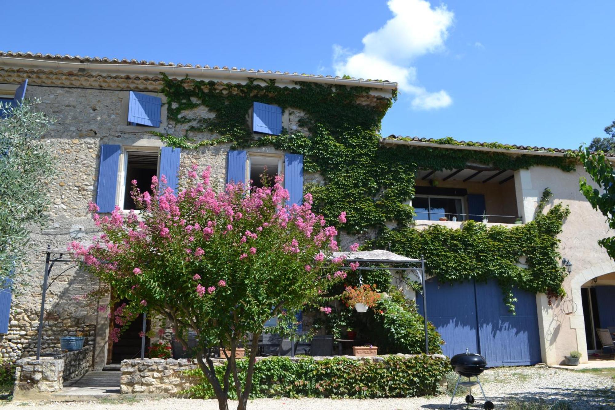 Ferme De Palumiane - Chambres Climatisees Visan Kültér fotó